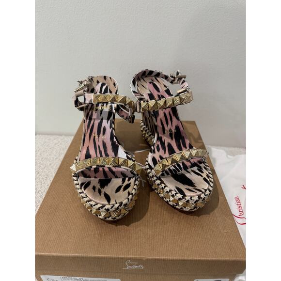 CHRISTIAN LOUBOUTIN
Pyraclou 110 leopard-print wedge sandals 38 BNIB - Picture 5 of 11